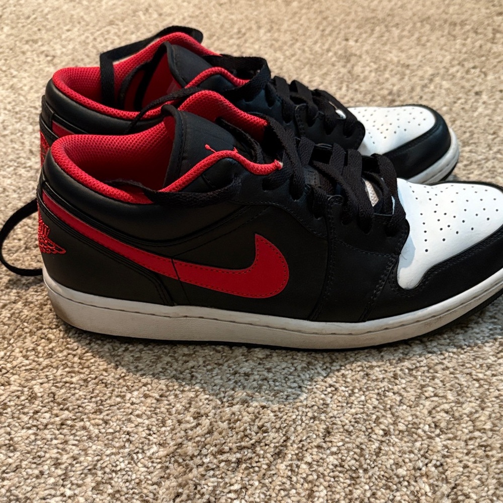 Nike Air Jordan 1 Low - White toe/black/red colorway, Men’s size 10 - Used